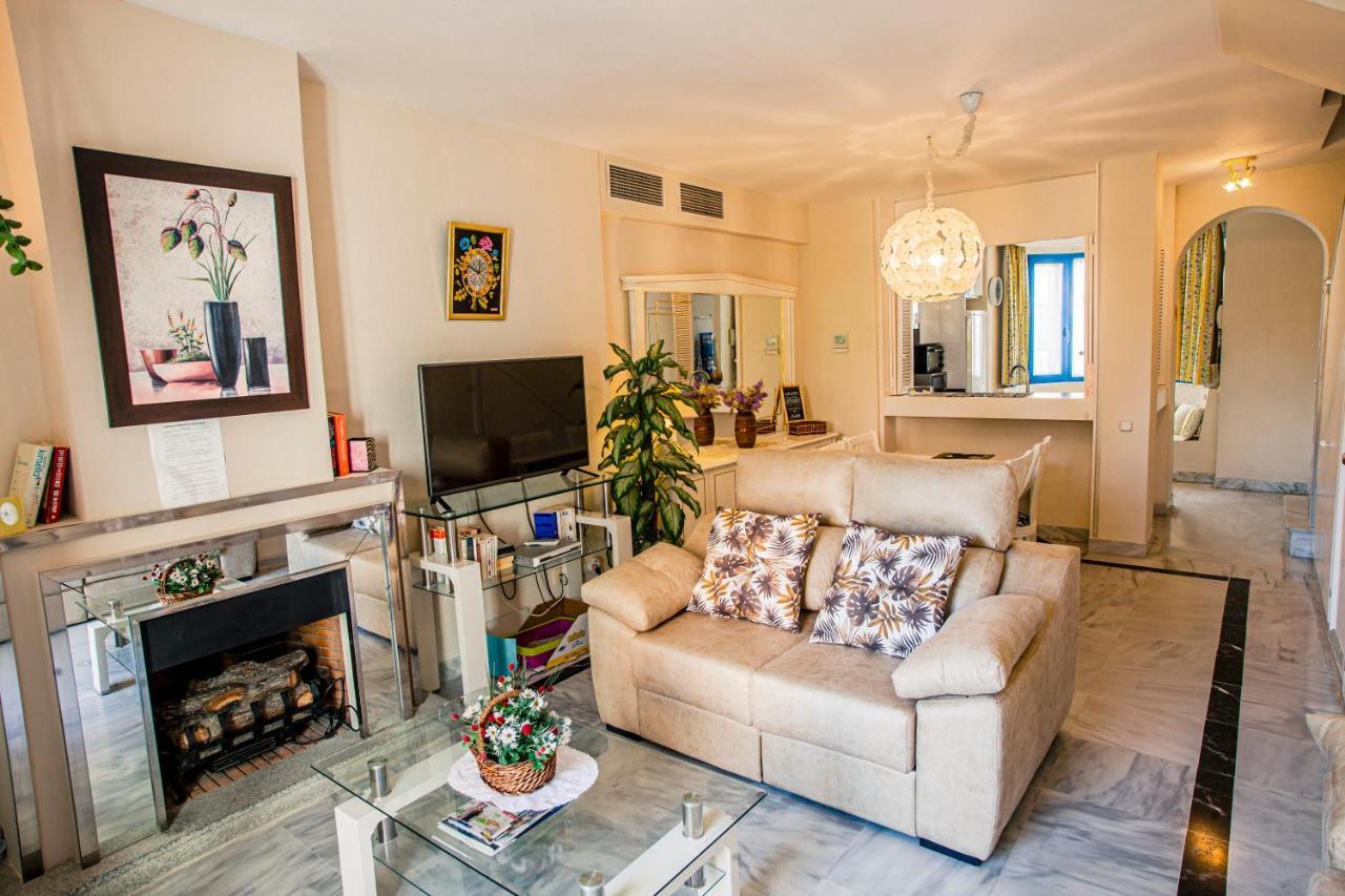 Duplex Apartment On The Beach 71 Marbella Exterior photo