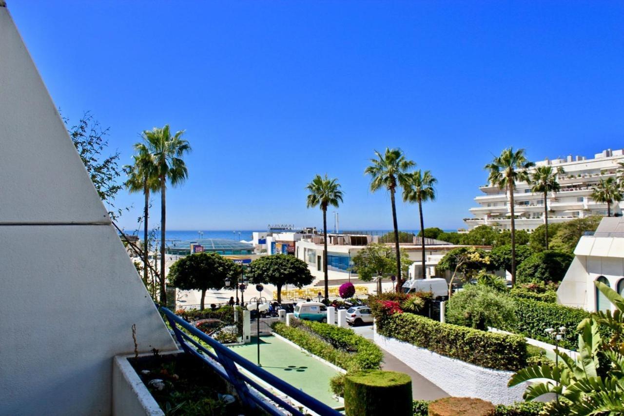 Duplex Apartment On The Beach 71 Marbella Exterior photo